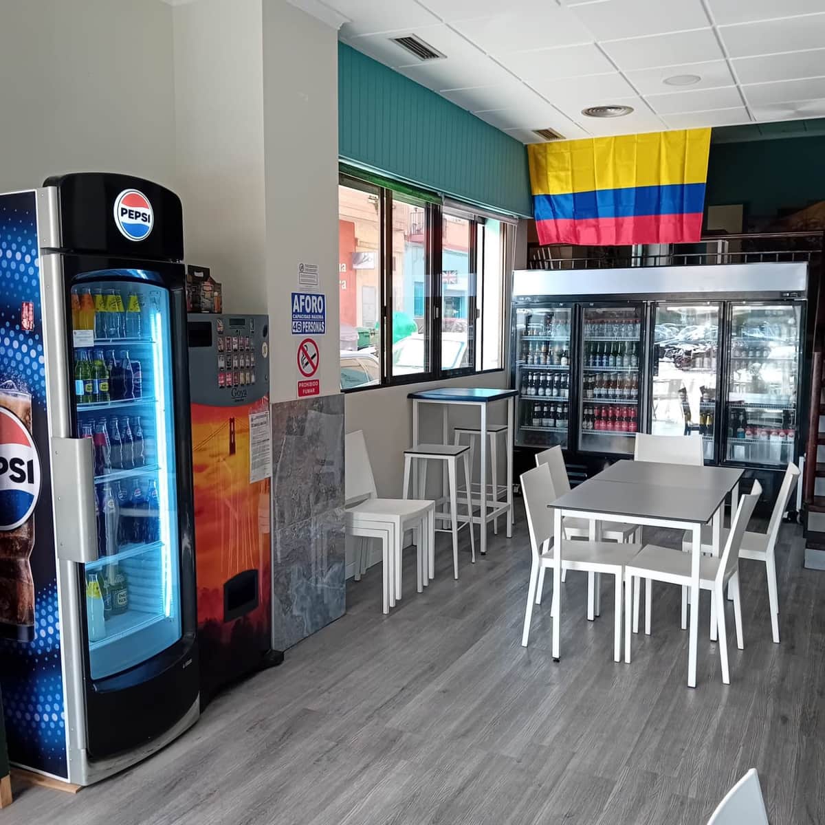 Commerciale in vendita in Castello de la Plana - 35.000 € (Rif: 9282487)