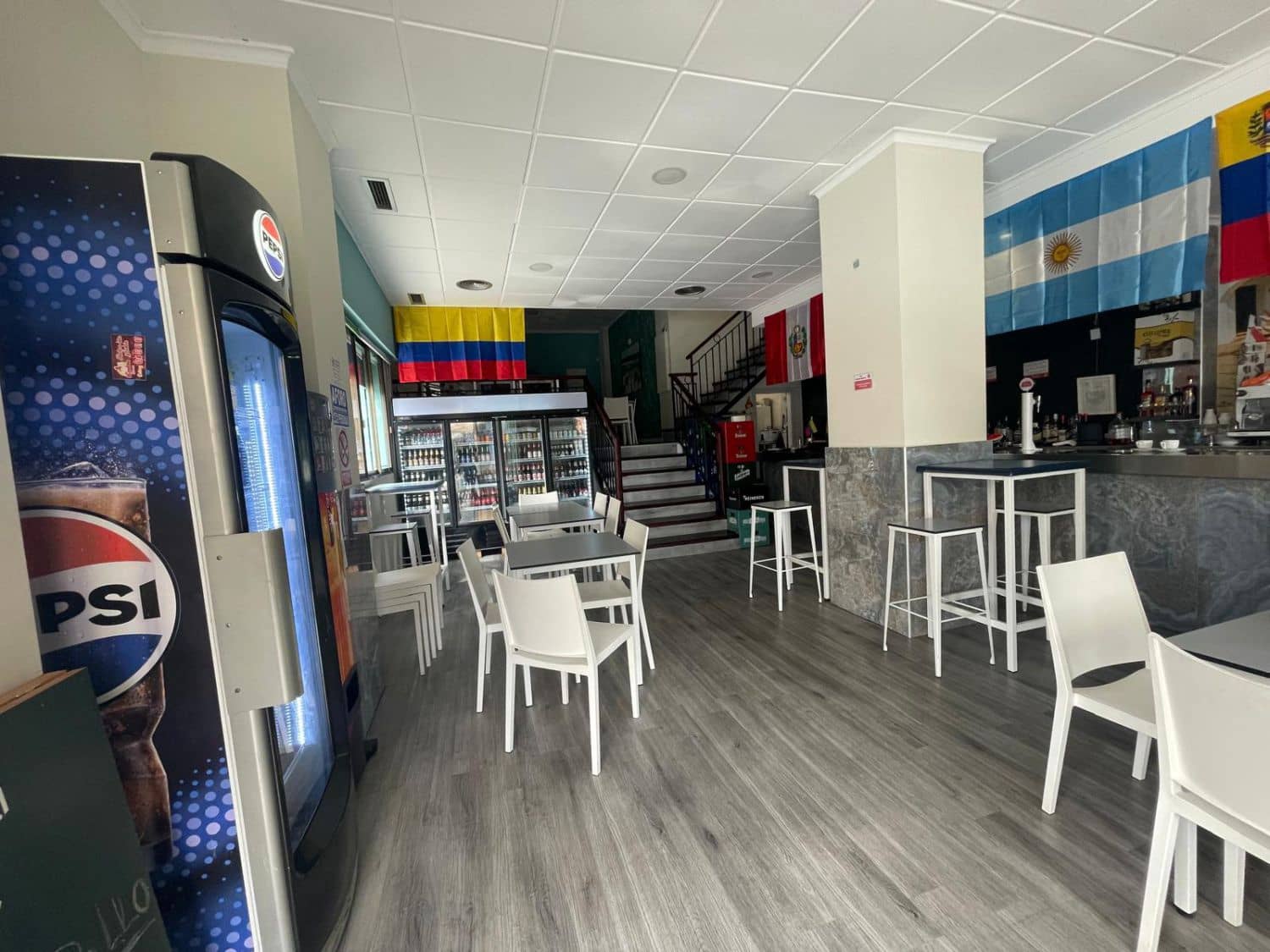 Commerciale in vendita in Castello de la Plana - 35.000 € (Rif: 9282487)