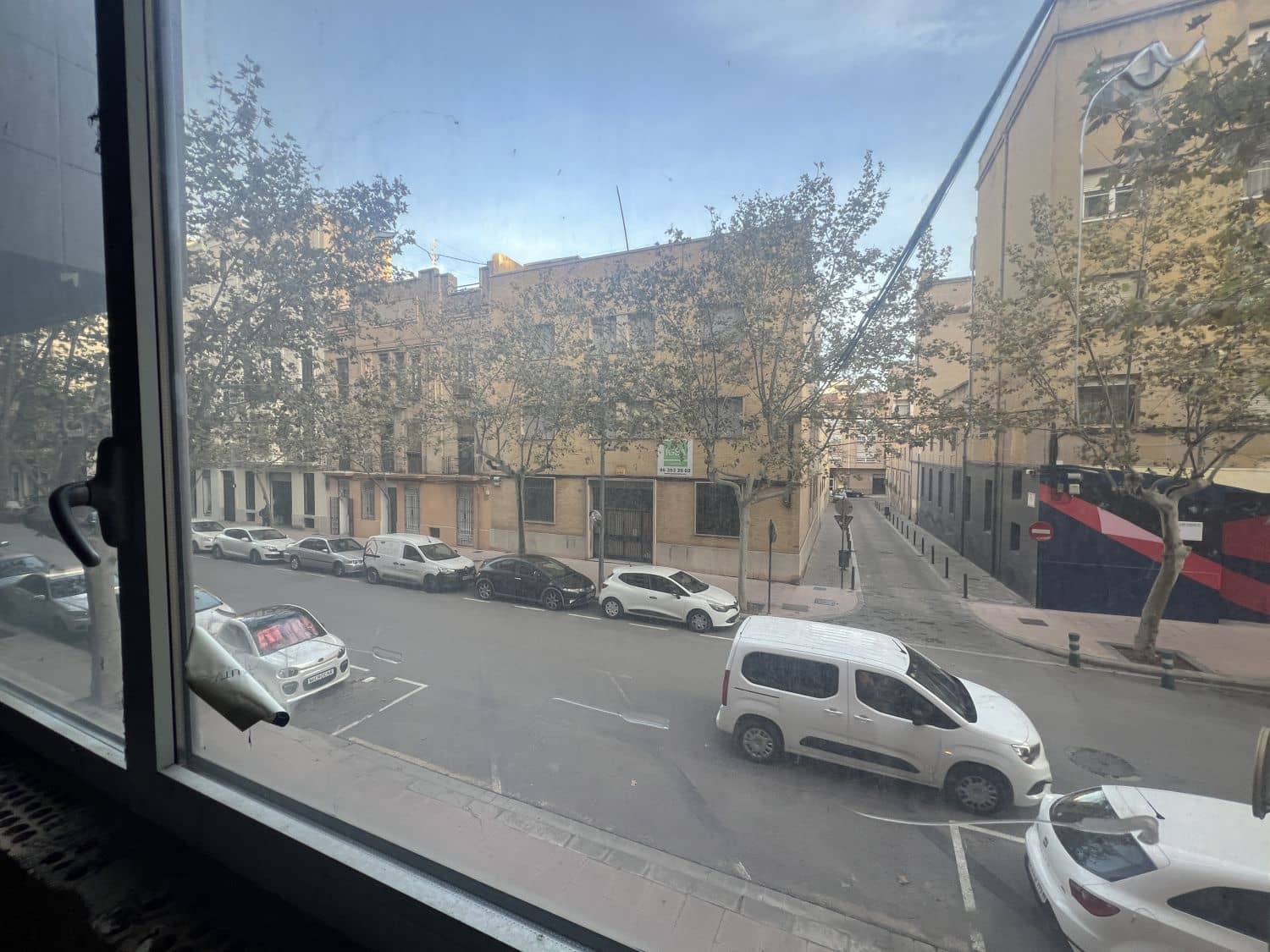 Kommersiell til salgs i Castello de la Plana - € 89 000 (Ref: 9295009)