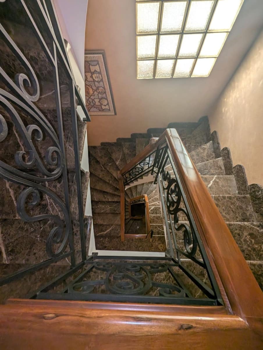 8 quarto Casa em Banda para venda em Castello de la Plana com garagem - 800 000 € (Ref: 9318065)