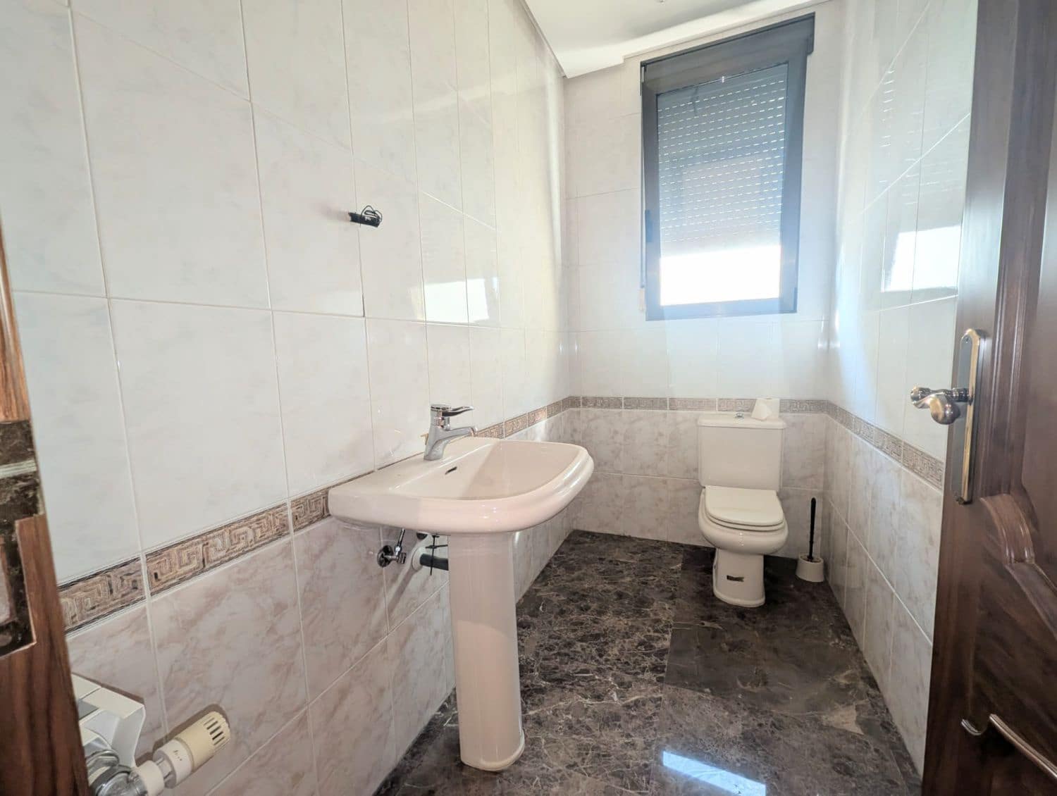 8 quarto Casa em Banda para venda em Castello de la Plana com garagem - 800 000 € (Ref: 9318065)