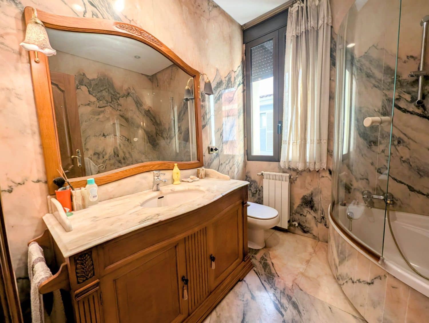 8 quarto Casa em Banda para venda em Castello de la Plana com garagem - 800 000 € (Ref: 9318065)