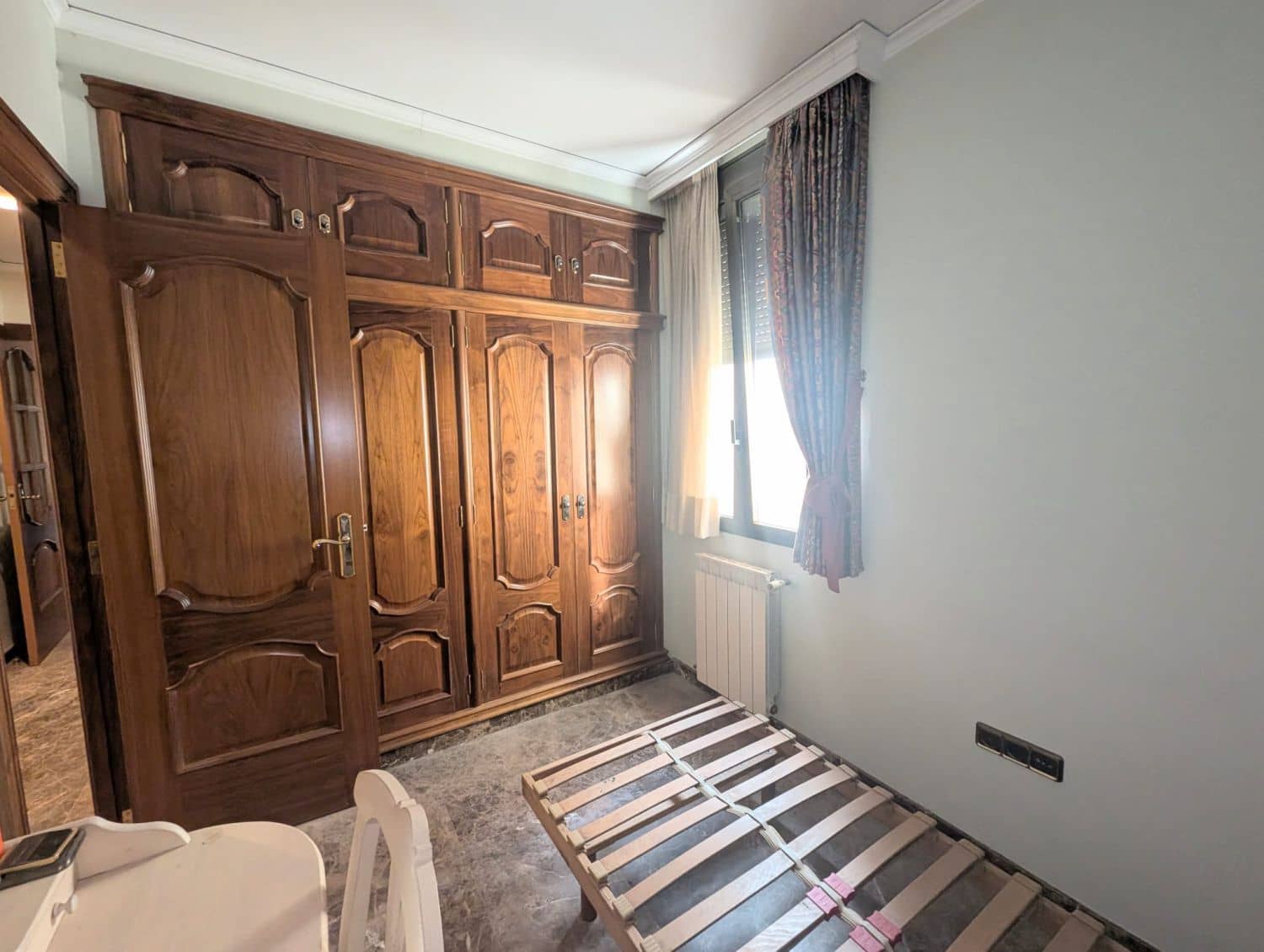 8 quarto Casa em Banda para venda em Castello de la Plana com garagem - 800 000 € (Ref: 9318065)