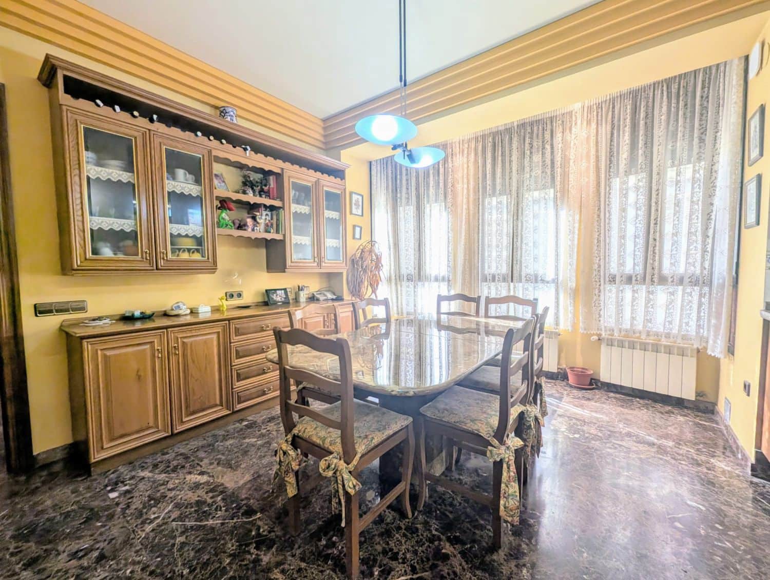 8 quarto Casa em Banda para venda em Castello de la Plana com garagem - 800 000 € (Ref: 9318065)