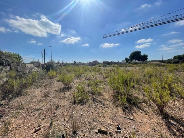 Finca/Landhuis te koop in Castelló de la Plana - € 199.000 (Ref: 9324357)