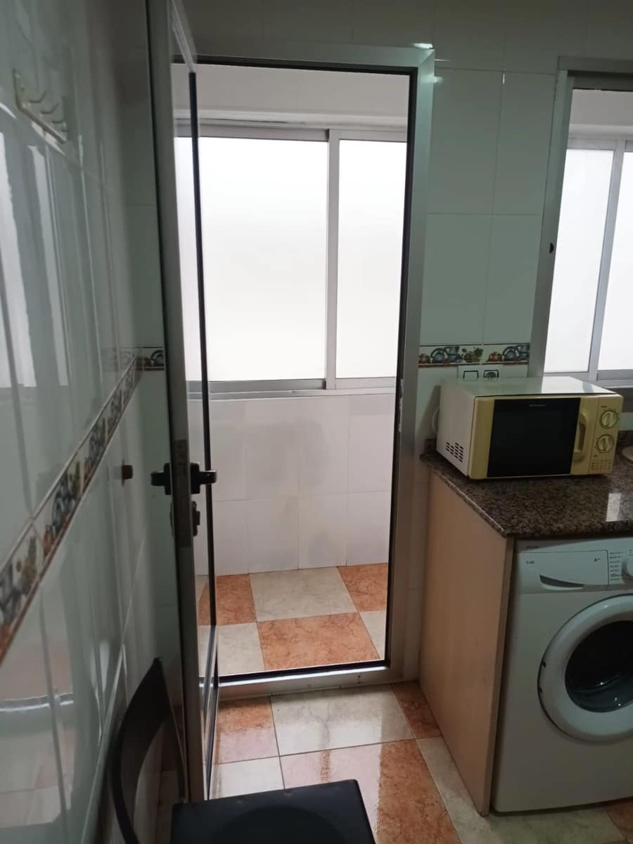 3 bedroom Flat for sale in Sagunto / Sagunt - € 145,000 (Ref: 9330935)