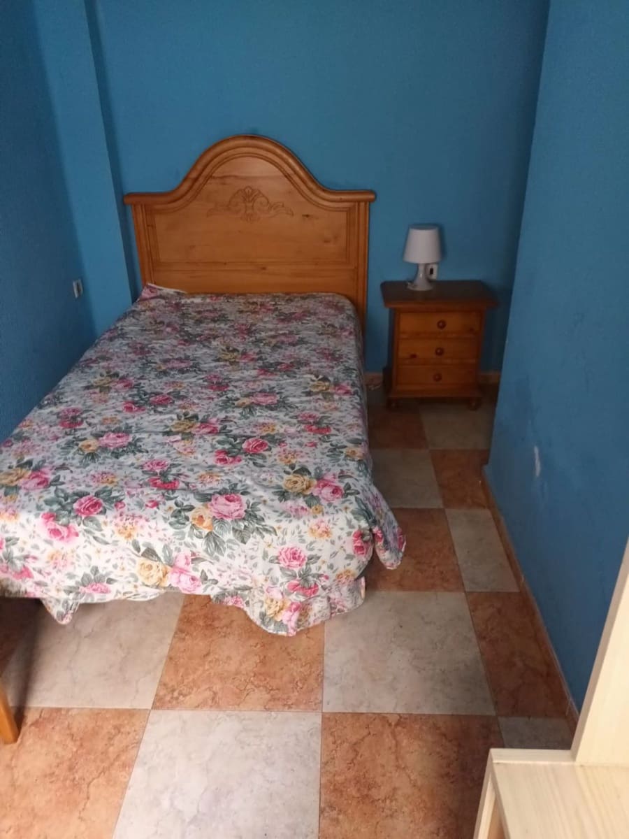 3 bedroom Flat for sale in Sagunto / Sagunt - € 145,000 (Ref: 9330935)