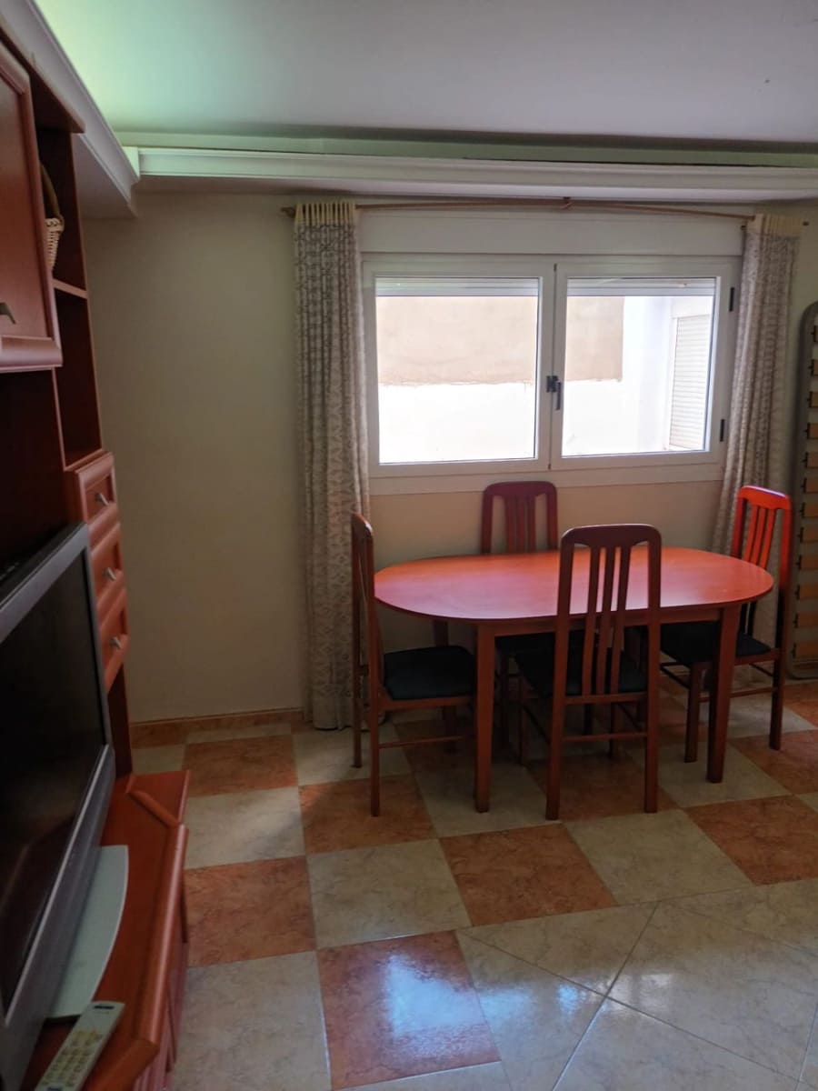 3 bedroom Flat for sale in Sagunto / Sagunt - € 145,000 (Ref: 9330935)