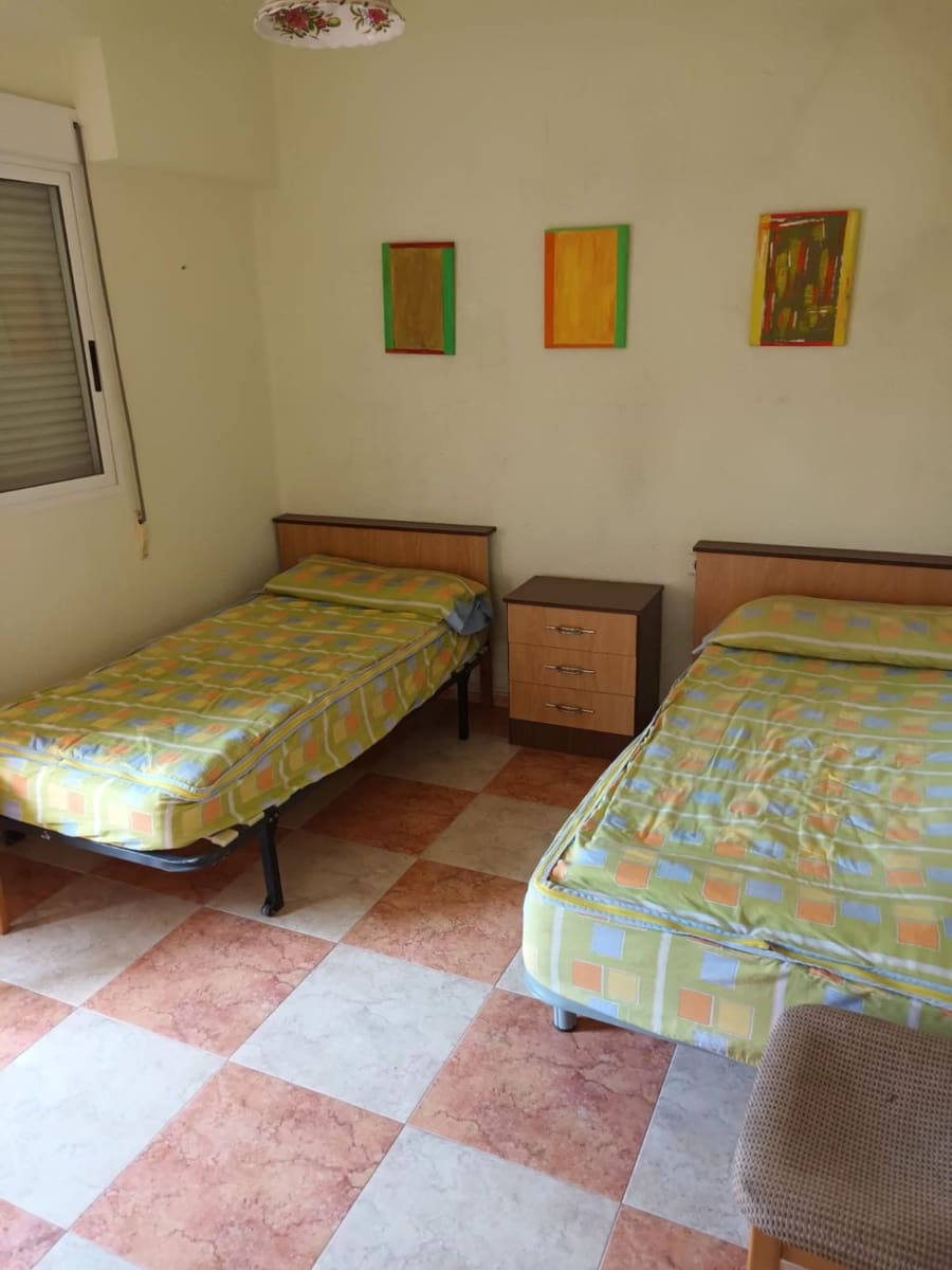 3 bedroom Flat for sale in Sagunto / Sagunt - € 145,000 (Ref: 9330935)