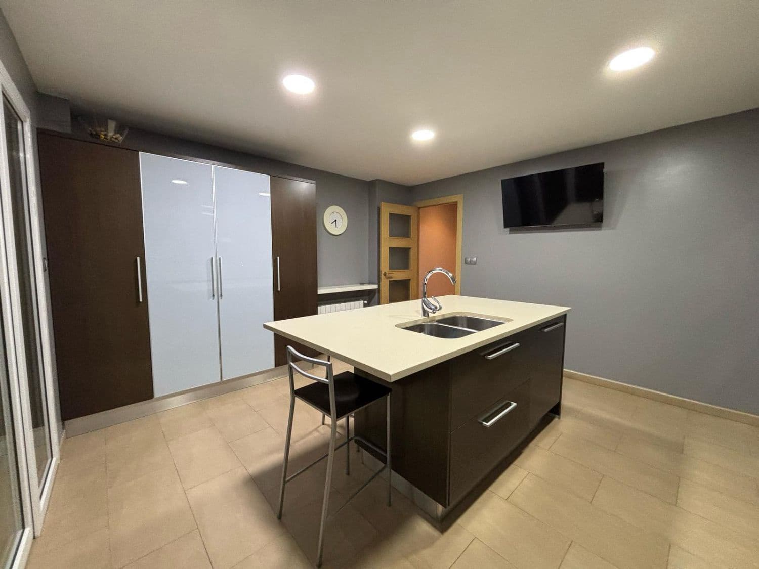 3 soveværelse Byhus til salg i La Vall d'Uixo med garage - € 339.900 (Ref: 9330936)