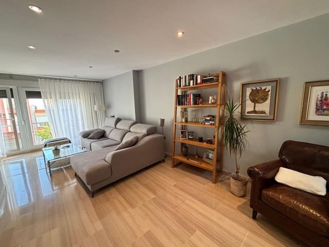 3 bedroom Townhouse for sale in La Vall d'Uixó with garage - € 339,900 (Ref: 9330936)