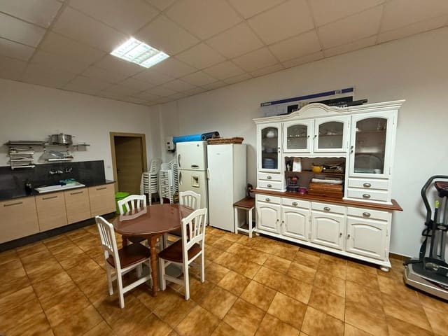 3 bedroom Townhouse for sale in La Vall d'Uixó with garage - € 339,900 (Ref: 9330936)