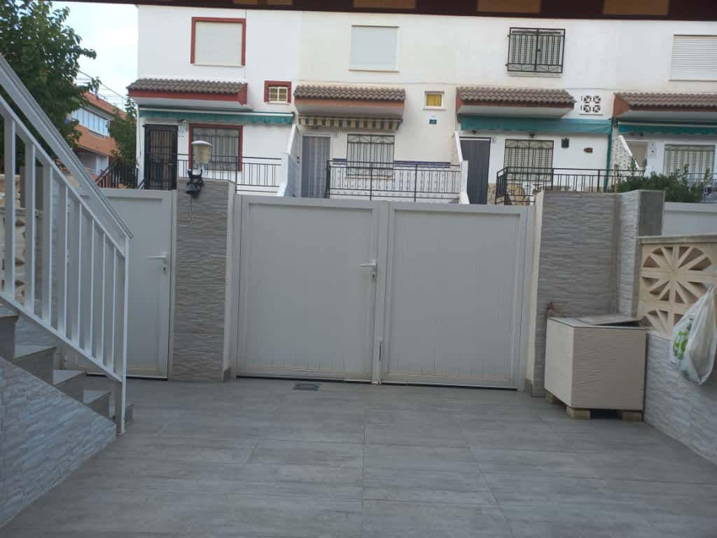 3 sovrum Radhus till salu i Oropesa  med garage - 170 000 € (Ref: 9335346)