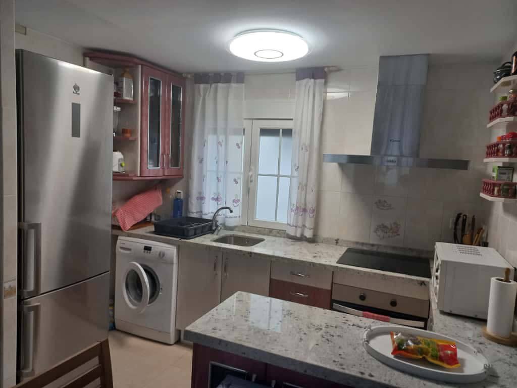 3 sovrum Radhus till salu i Oropesa  med garage - 170 000 € (Ref: 9335346)