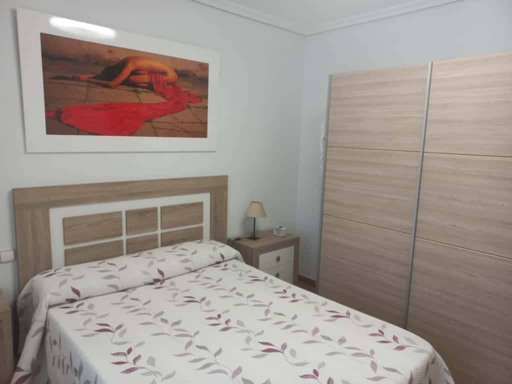 3 sovrum Radhus till salu i Oropesa  med garage - 170 000 € (Ref: 9335346)