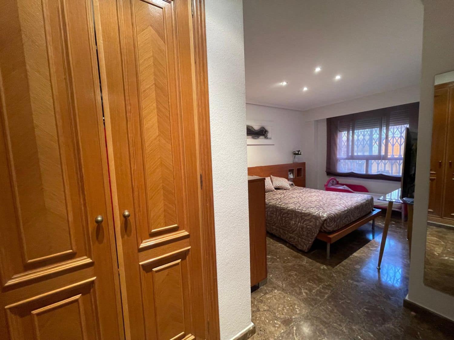 3 sovrum Lägenhet till salu i Castello de la Plana - 290 000 € (Ref: 9335348)