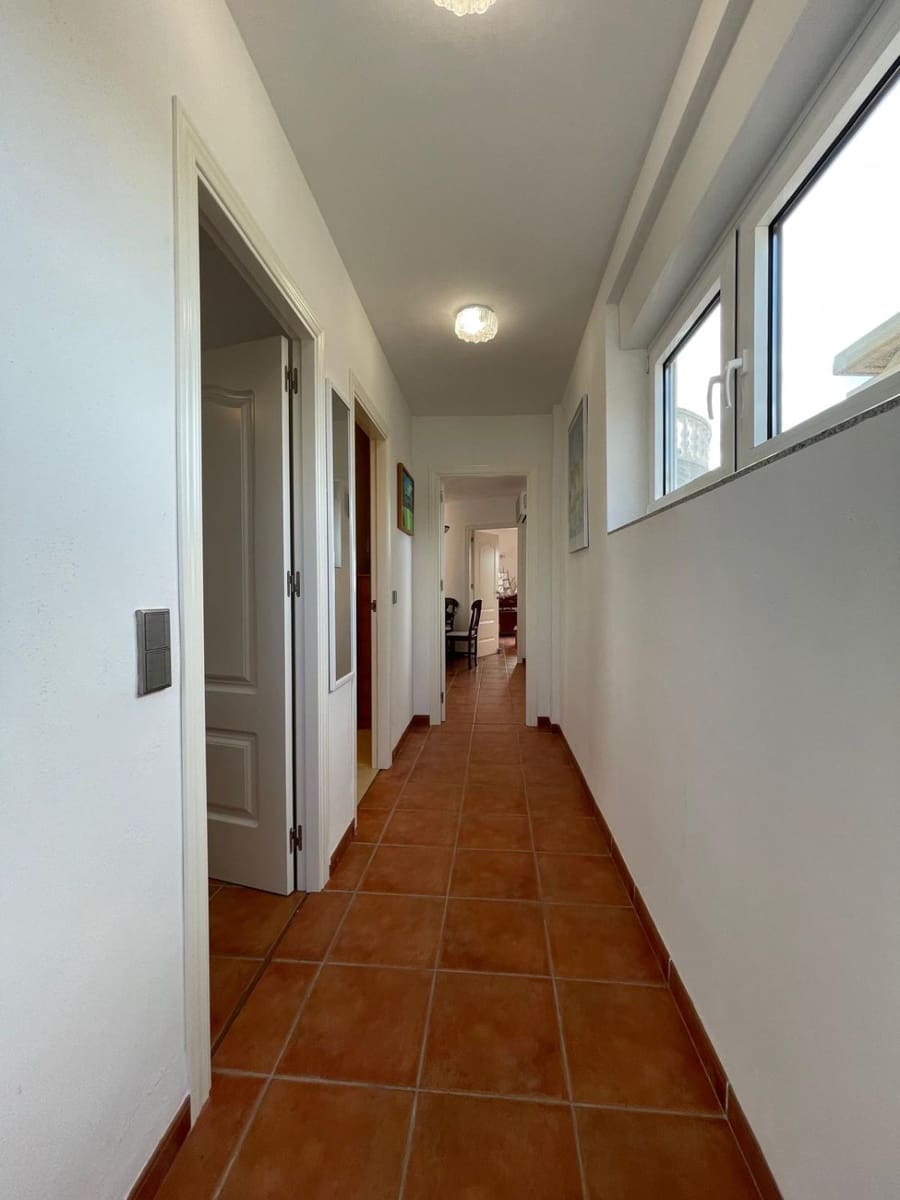 4 slaapkamer Villa te koop in Vinaros met garage - € 415.000 (Ref: 9345054)