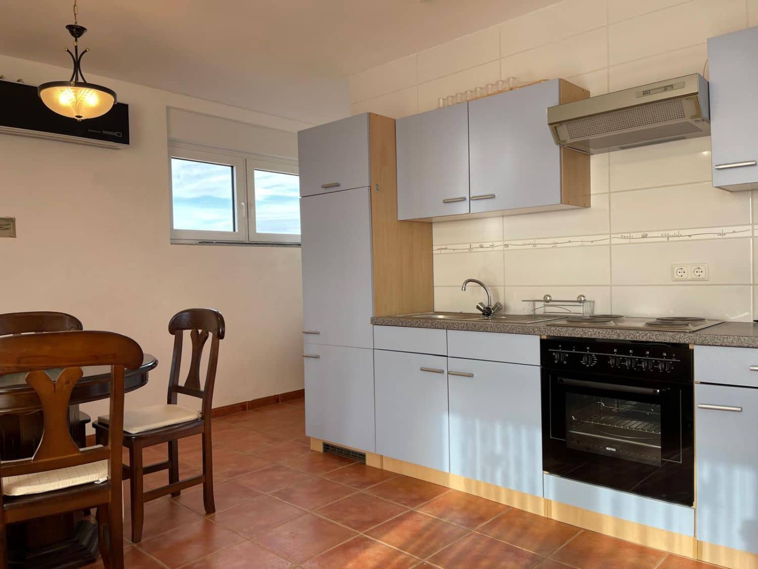 4 slaapkamer Villa te koop in Vinaros met garage - € 415.000 (Ref: 9345054)