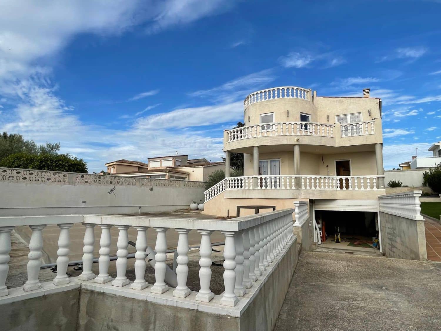 4 slaapkamer Villa te koop in Vinaros met garage - € 415.000 (Ref: 9345054)