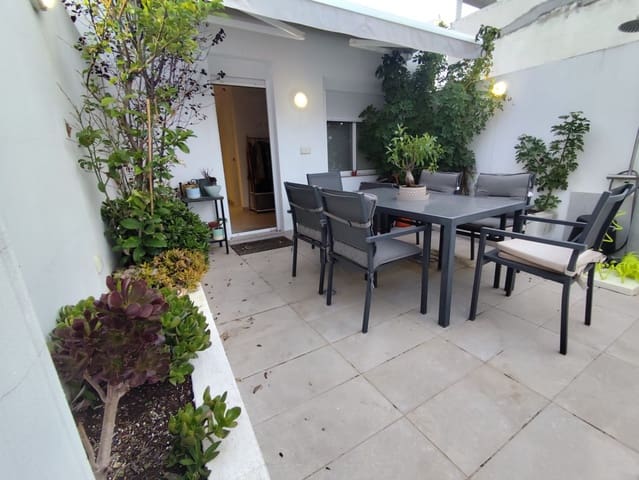 2 bedroom Townhouse for sale in Burriana / Borriana - € 250,000 (Ref: 9345055)