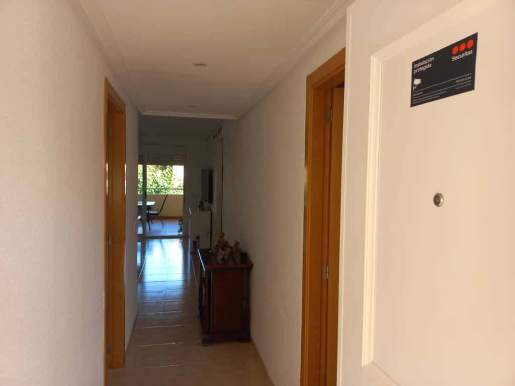 2 sovrum Lägenhet till salu i Oropesa  - 180 000 € (Ref: 9345056)