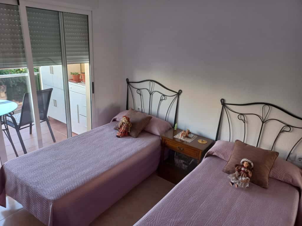 2 sovrum Lägenhet till salu i Oropesa  - 180 000 € (Ref: 9345056)