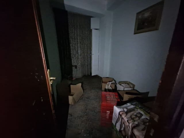 4 soveværelse Lejlighed til salg i Artana - € 38.500 (Ref: 9349751)