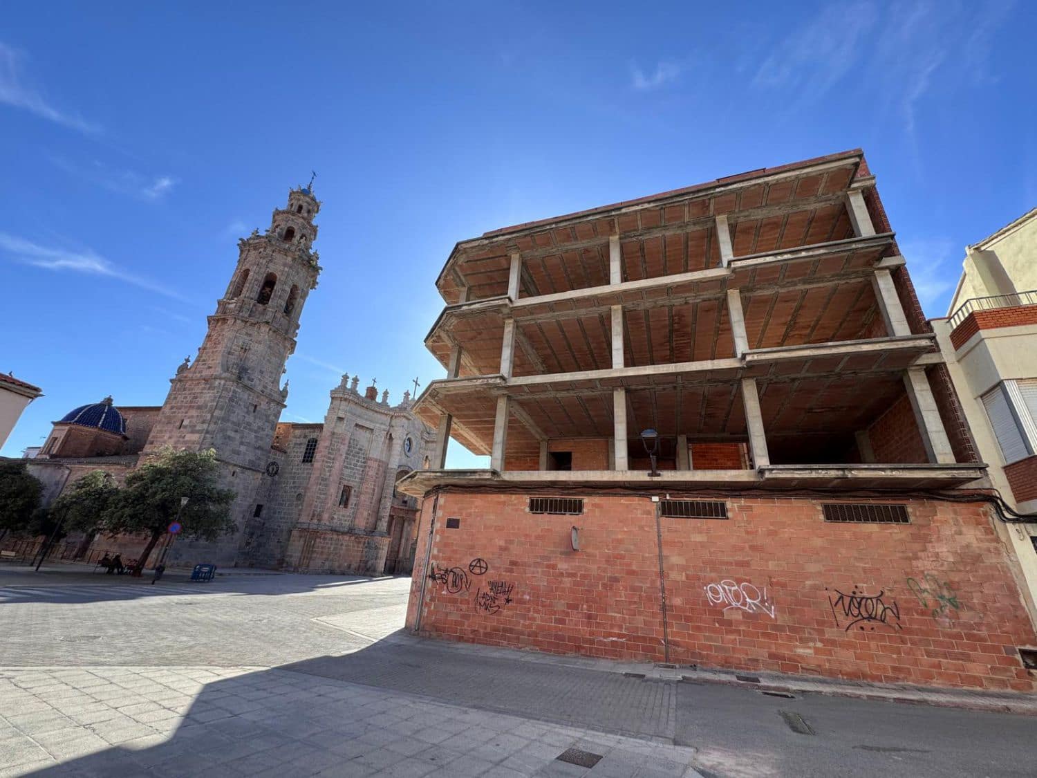 Lägenhet till salu i La Vall d'Uixo - 300 000 € (Ref: 9360555)