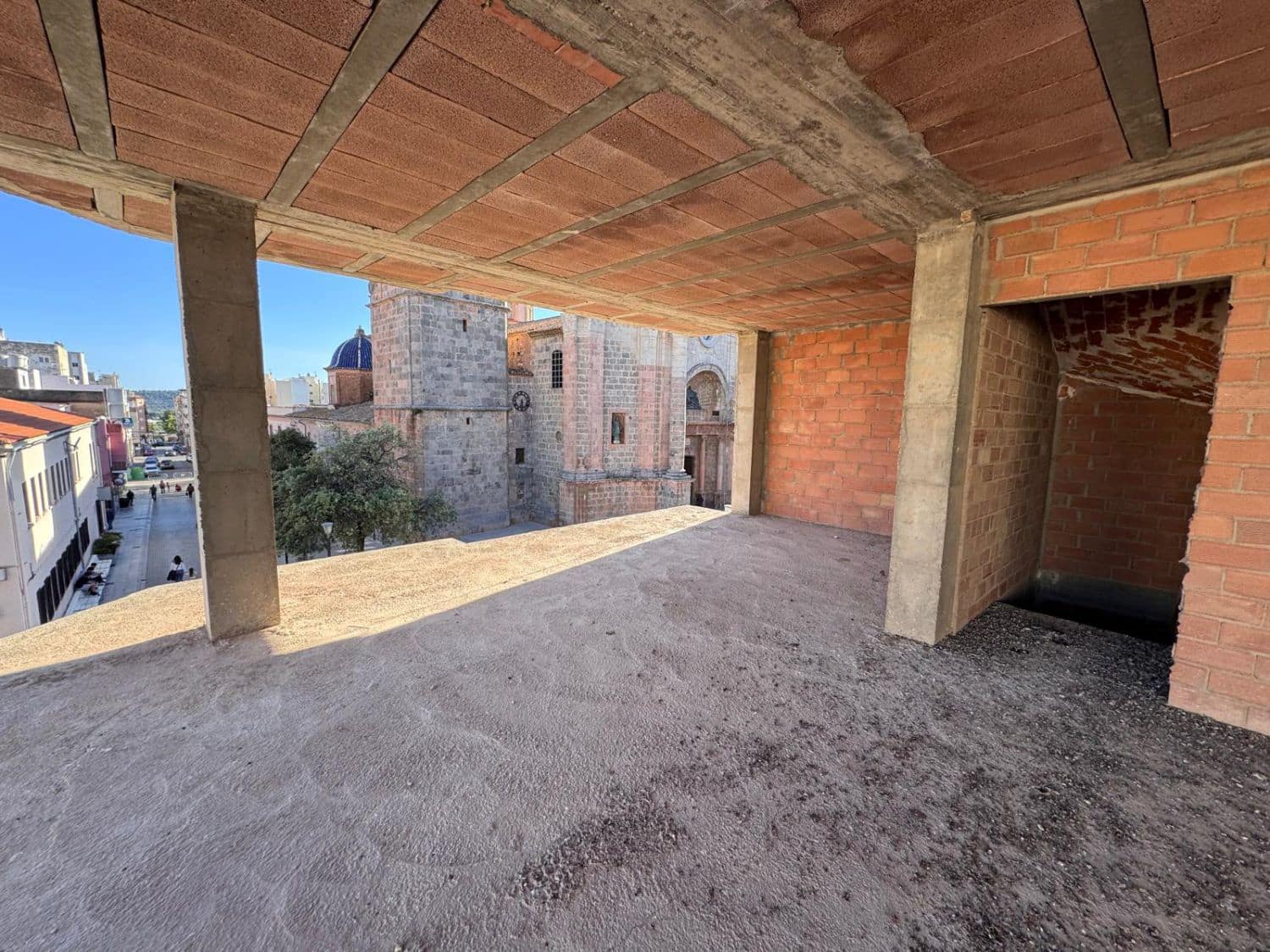 Lägenhet till salu i La Vall d'Uixo - 300 000 € (Ref: 9360555)