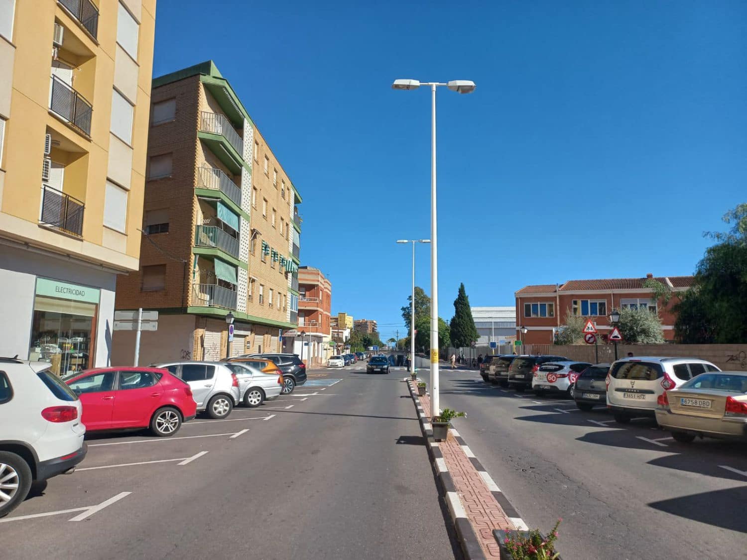 3 slaapkamer Appartement te koop in Oropesa  - € 102.000 (Ref: 9362720)