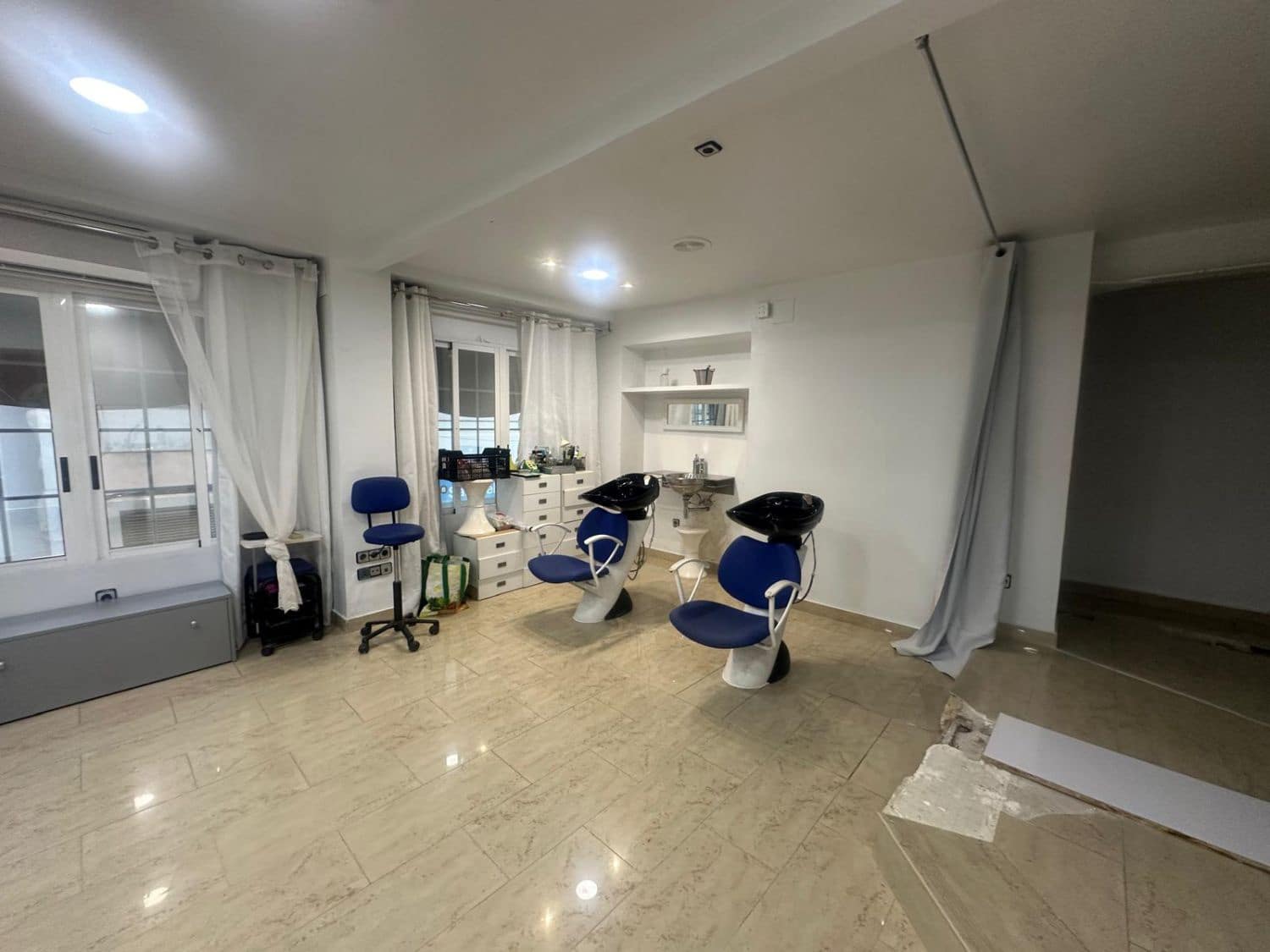 Flat for sale in Castello de la Plana - € 350,000 (Ref: 9367800)