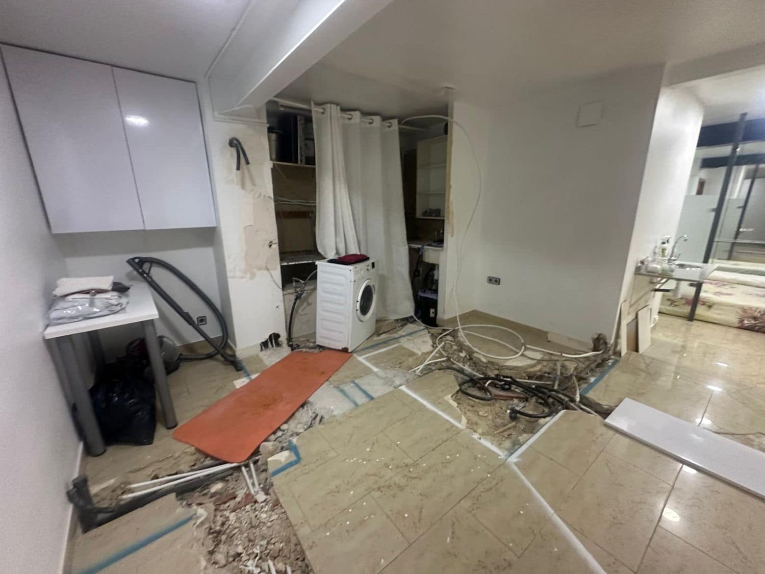 Flat for sale in Castello de la Plana - € 350,000 (Ref: 9367800)