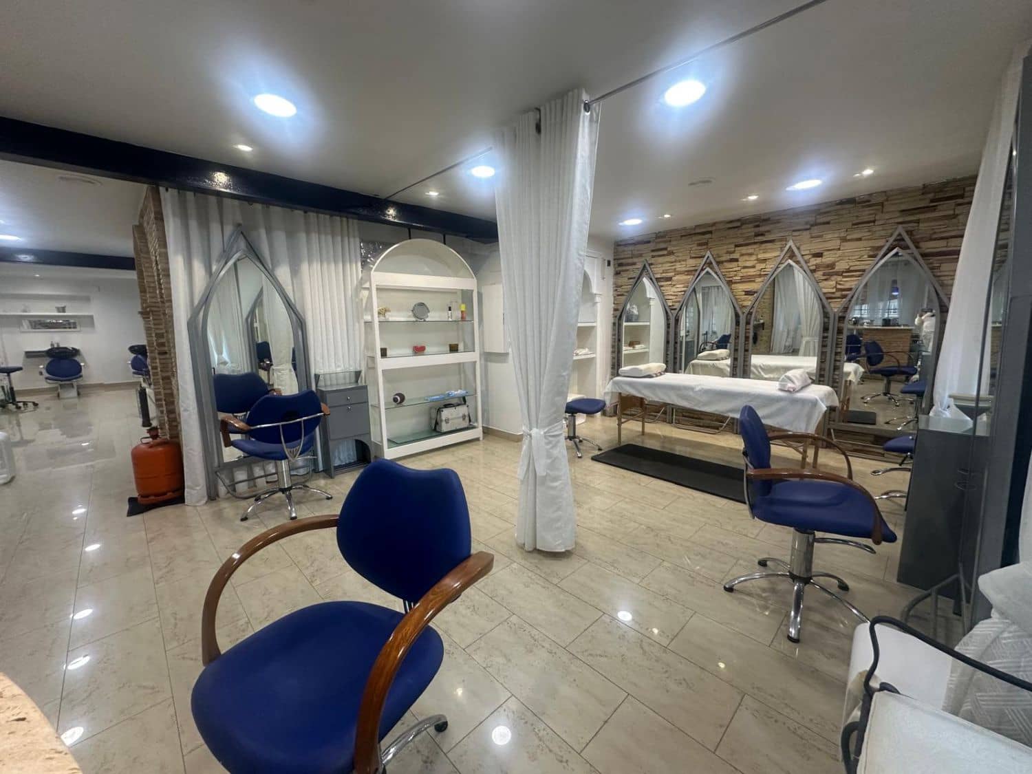 Flat for sale in Castello de la Plana - € 350,000 (Ref: 9367800)