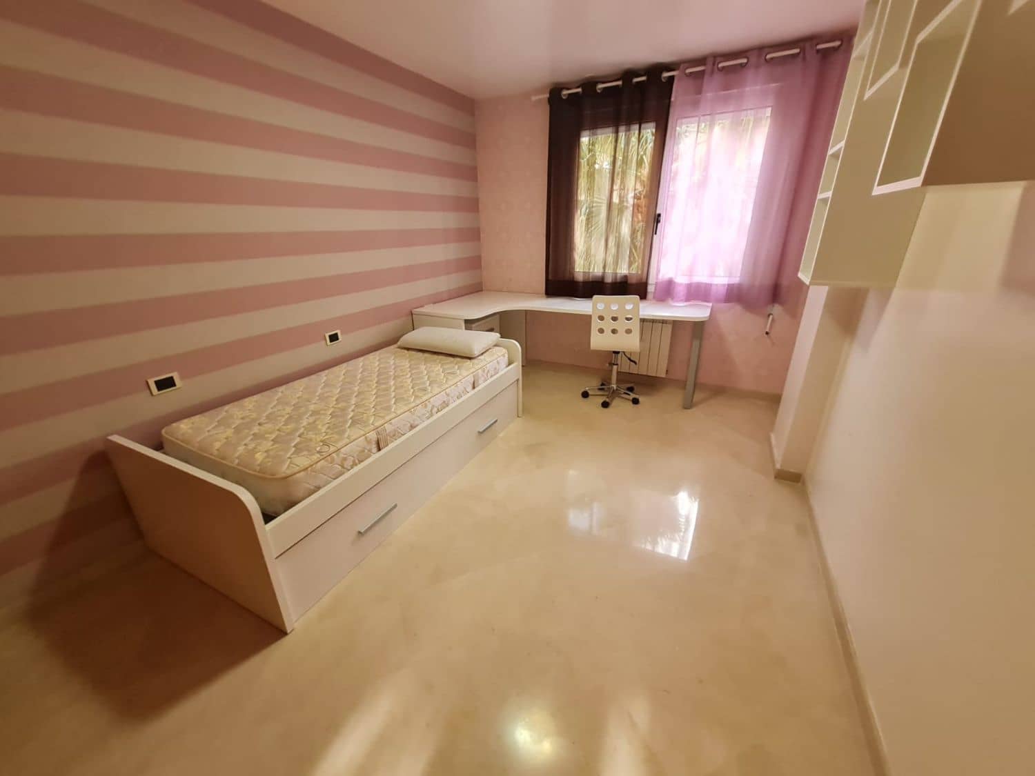 4 bedroom Flat for rent in Castello de la Plana - € 1,300 (Ref: 9383168)