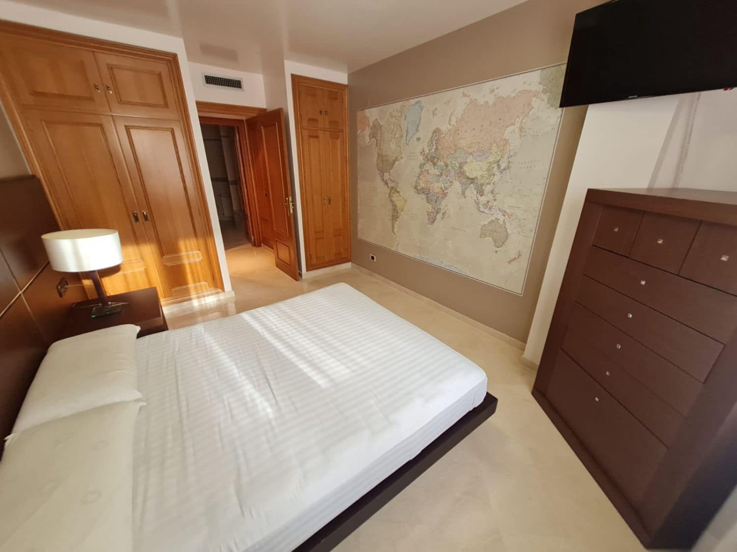 4 bedroom Flat for rent in Castello de la Plana - € 1,300 (Ref: 9383168)