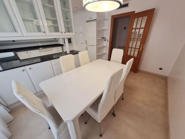 4 bedroom Flat for rent in Castelló de la Plana - € 1,300 (Ref: 9383168)