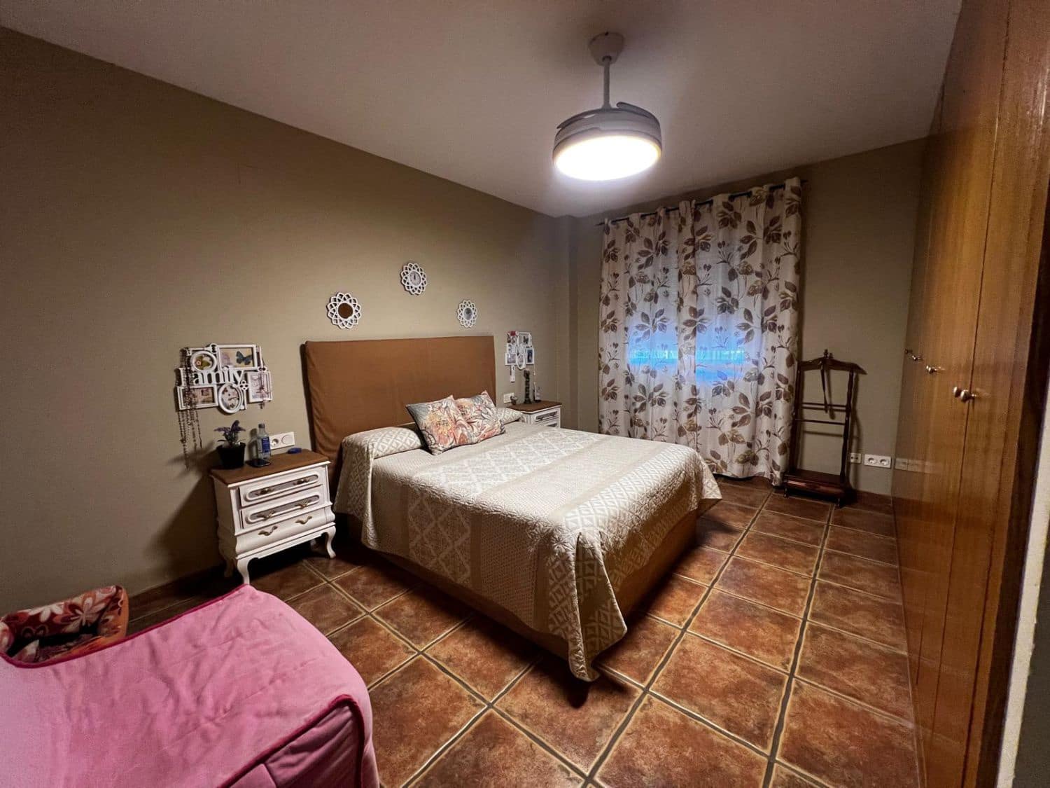 6 makuuhuone Huvila myytävänä paikassa Castello de la Plana - 450 000 € (Ref: 9388110)