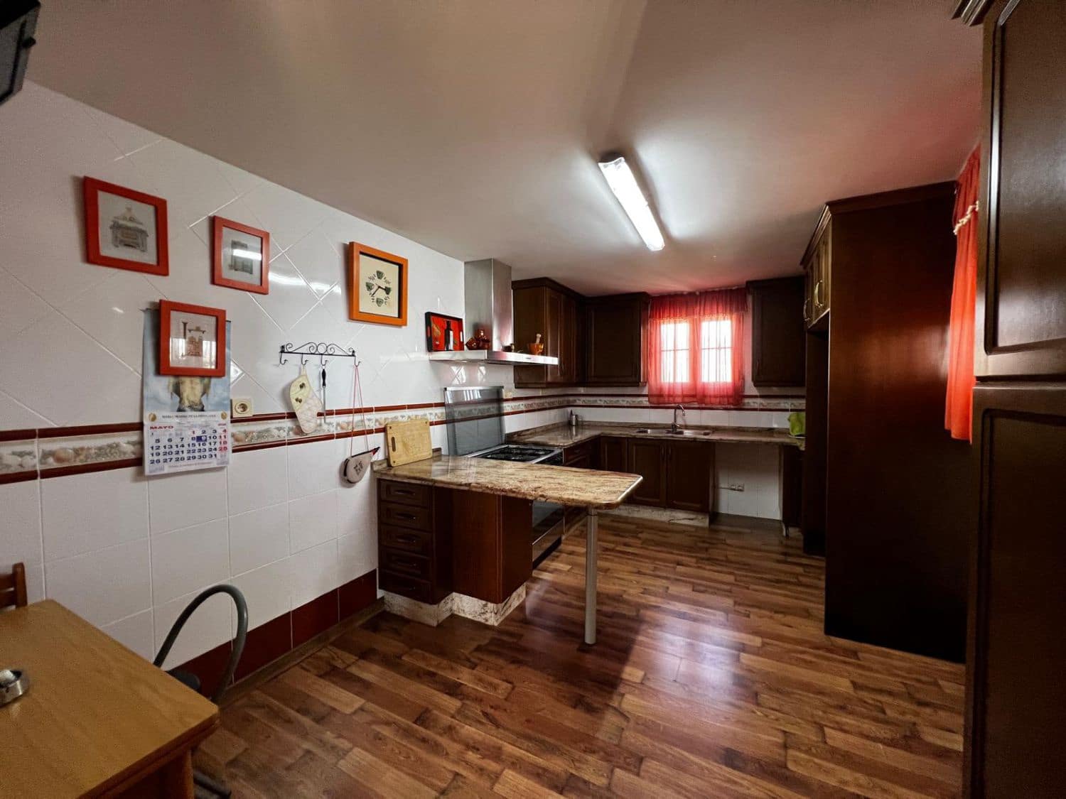 6 makuuhuone Huvila myytävänä paikassa Castello de la Plana - 450 000 € (Ref: 9388110)