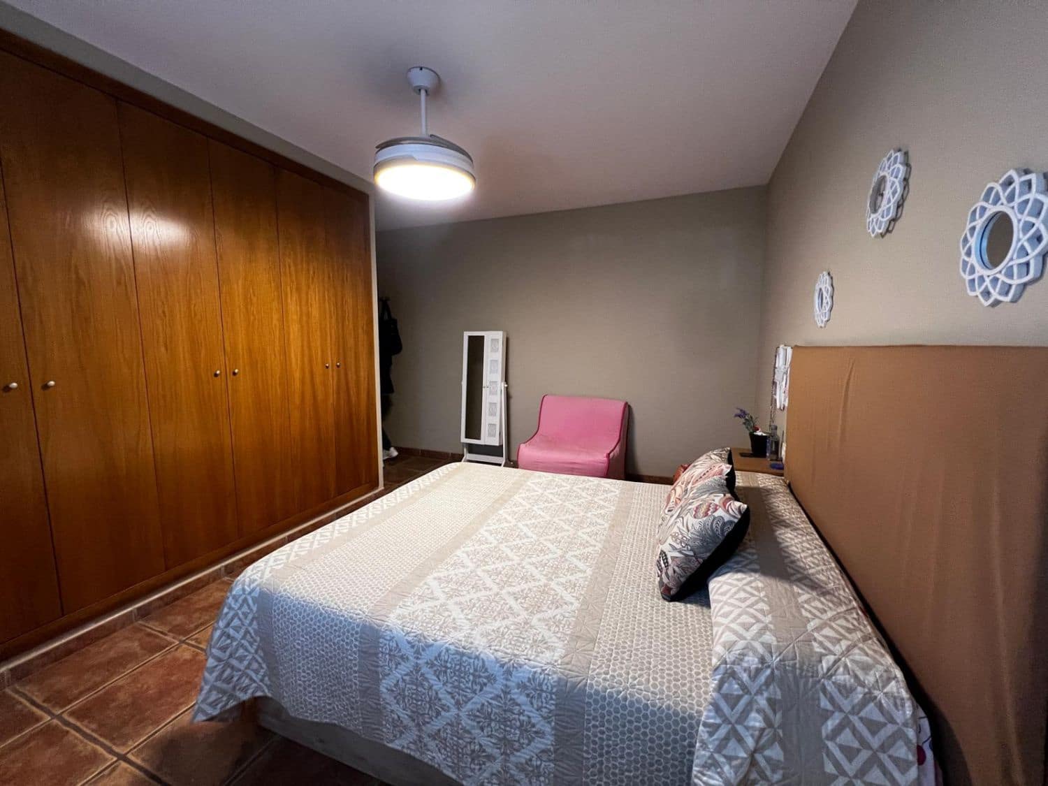 6 makuuhuone Huvila myytävänä paikassa Castello de la Plana - 450 000 € (Ref: 9388110)