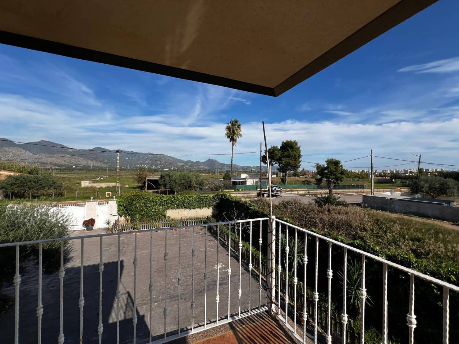 6 makuuhuone Huvila myytävänä paikassa Castello de la Plana - 450 000 € (Ref: 9388110)