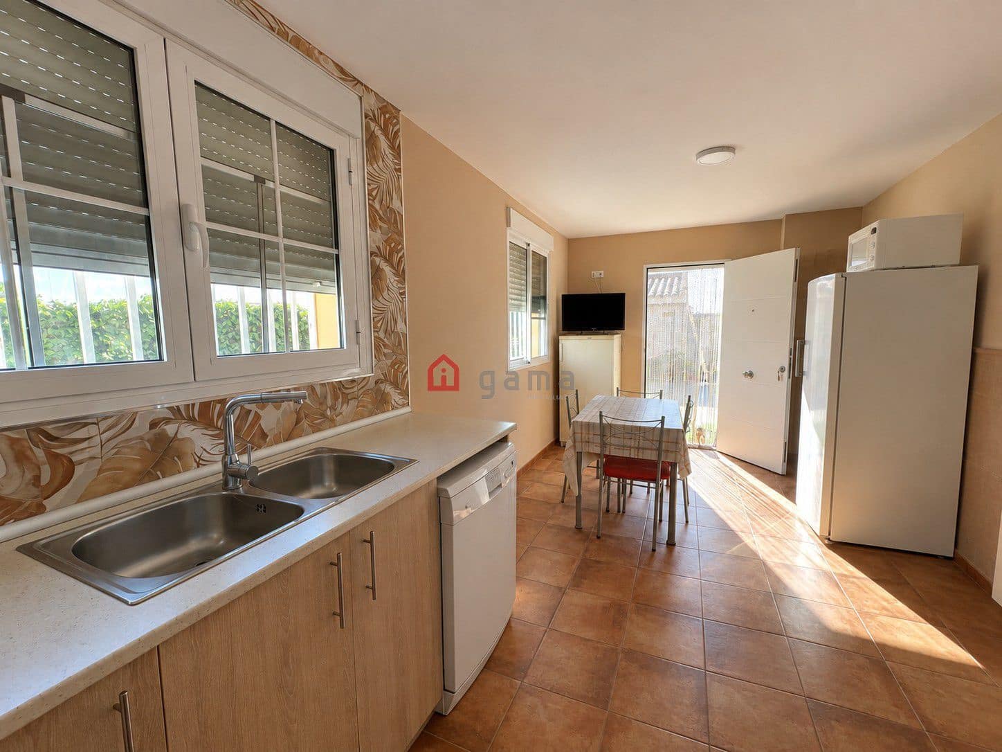 6 chambre Villa/Maison à vendre à Castello de la Plana - 425 000 € (Ref: 9388110)