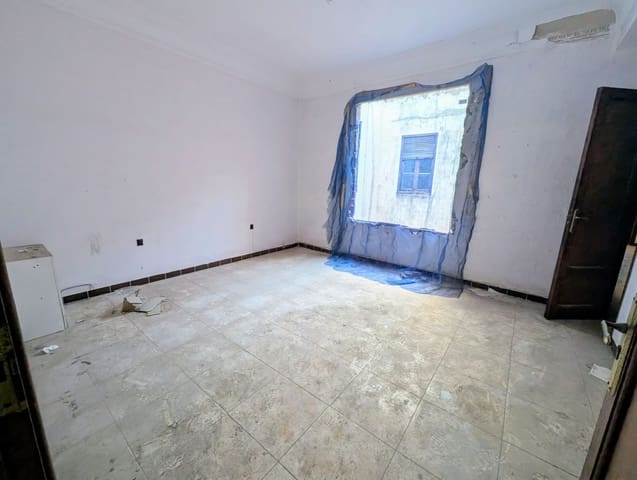 4 camera da letto Appartamento in vendita in Norte, Castelló de la Plana - 149.000 € (Rif: 9394022)