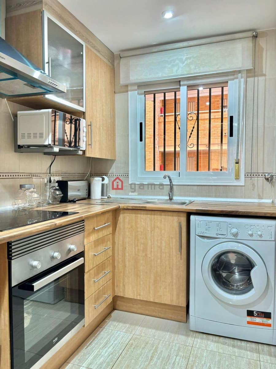 2 sypialnia Apartament na sprzedaż w Oropesa  z garażem - 130 000 € (Ref: 9410760)