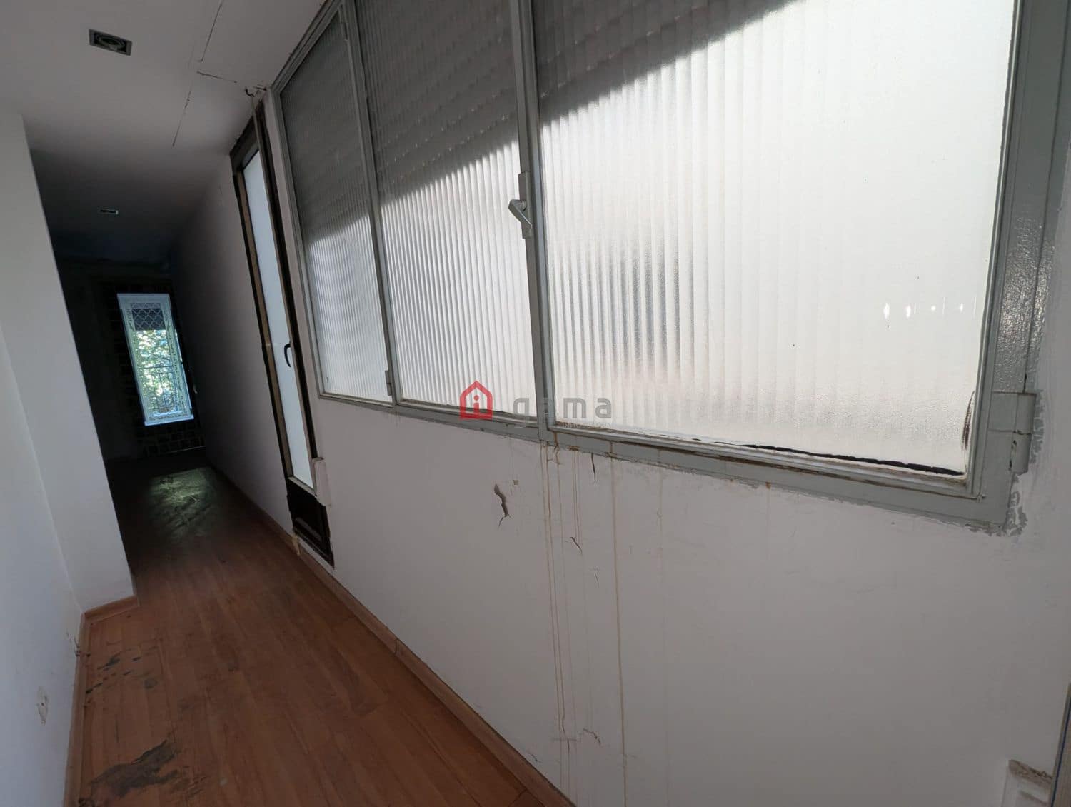 5 bedroom Flat for sale in Castello de la Plana - € 174,500 (Ref: 9415603)