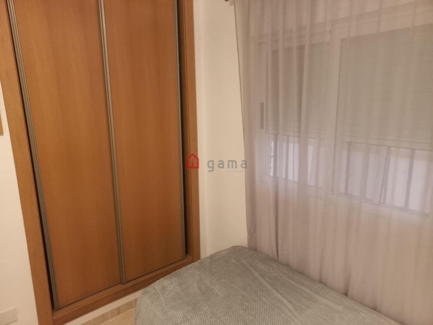 Piso de 2 habitaciones en Oropesa  en alquiler - 650 € (Ref: 9430845)