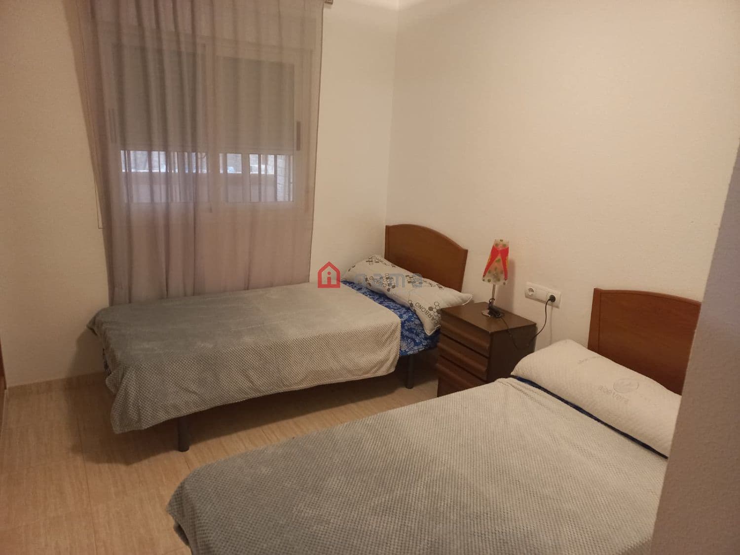 Piso de 2 habitaciones en Oropesa  en alquiler - 650 € (Ref: 9430845)
