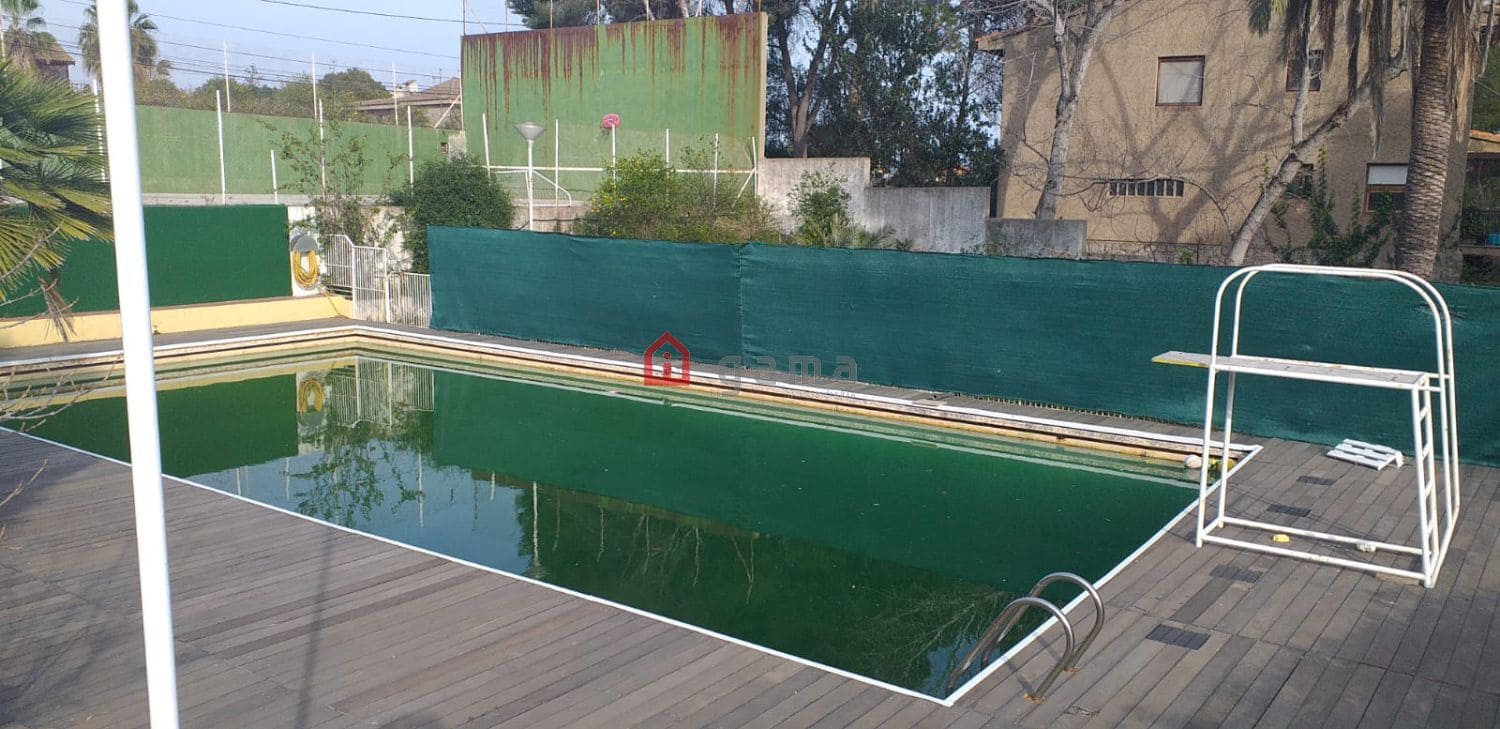 4 makuuhuone Huvila myytävänä paikassa Almassora / Almazora - 450 000 € (Ref: 9430847)