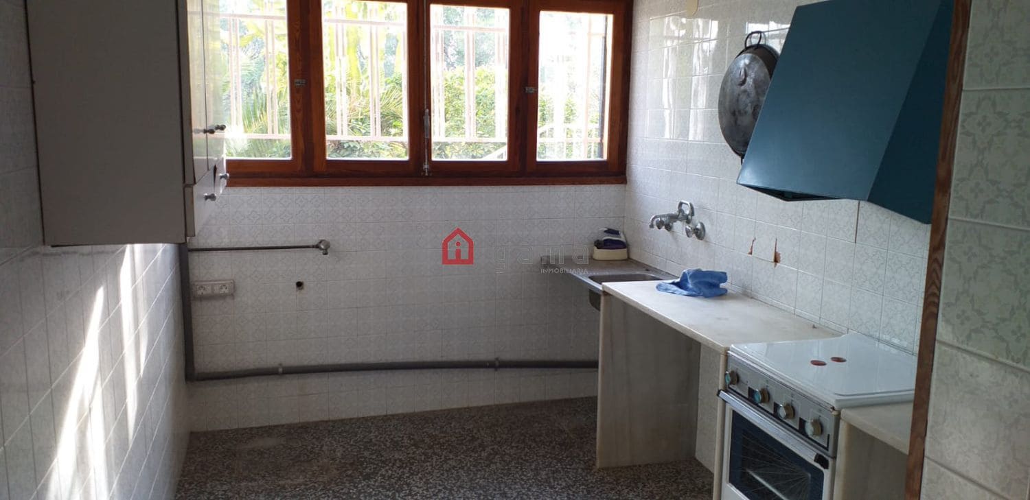 4 makuuhuone Huvila myytävänä paikassa Almassora / Almazora - 450 000 € (Ref: 9430847)