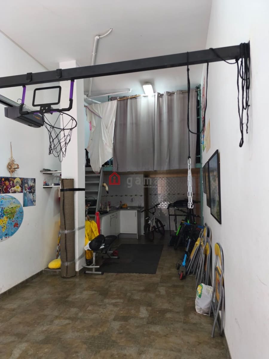 4 bedroom Flat for sale in Nules with garage - € 175,000 (Ref: 9443395)