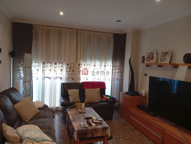 4 soveværelse Lejlighed til salg i Nules med garage - € 175.000 (Ref: 9443395)